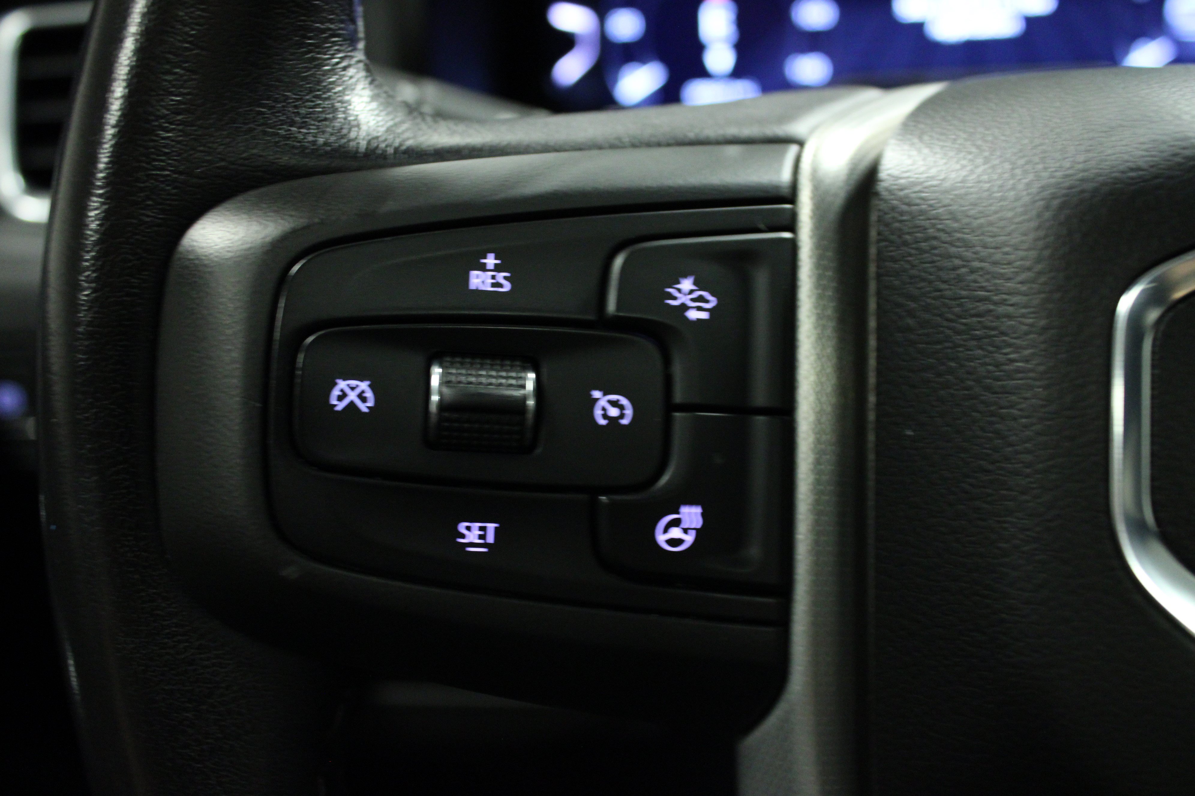 Used 2022 GMC Yukon Denali AWD/4WD image 21