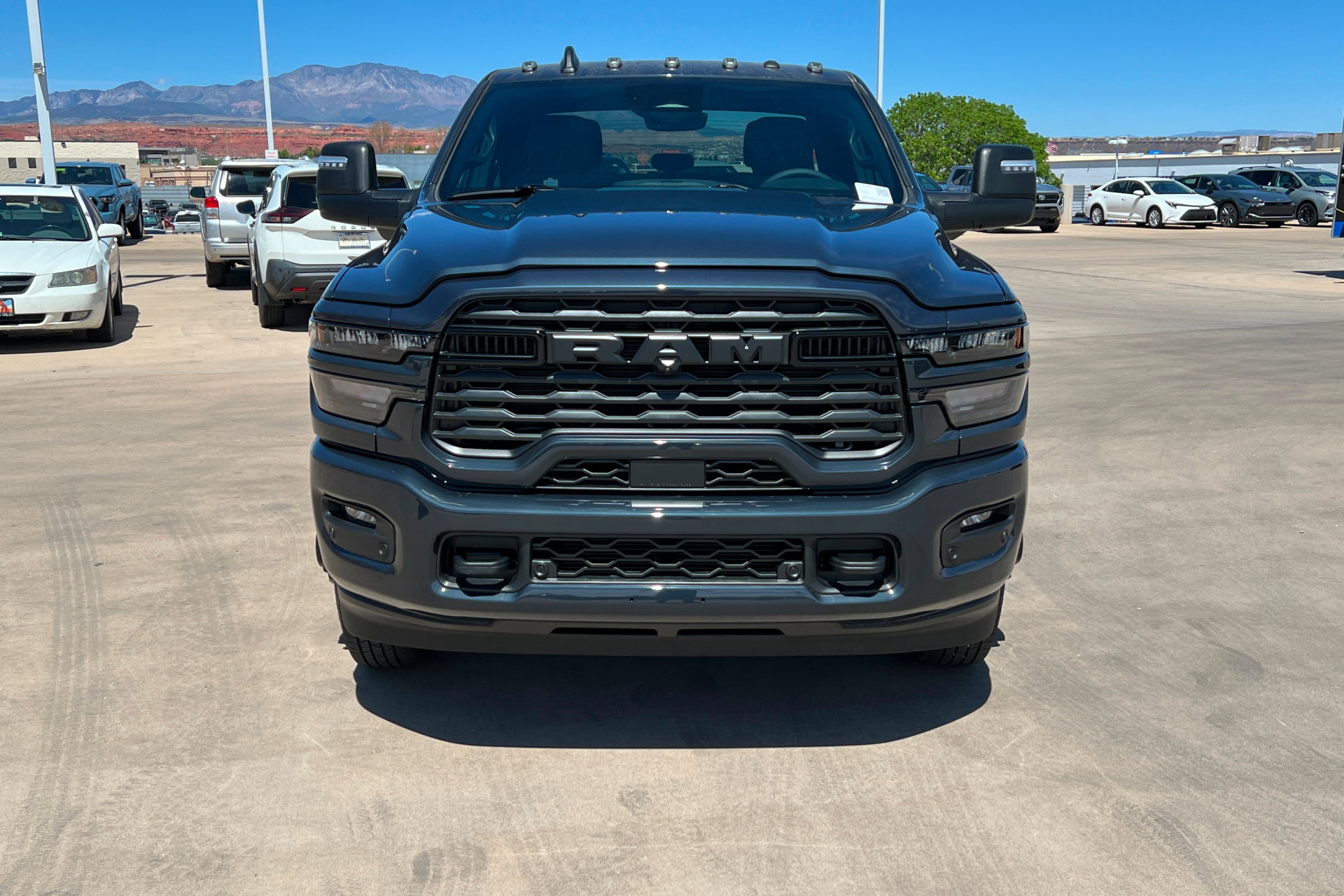 New 2026 RAM 3500 Big Horn AWD/4WD image 8
