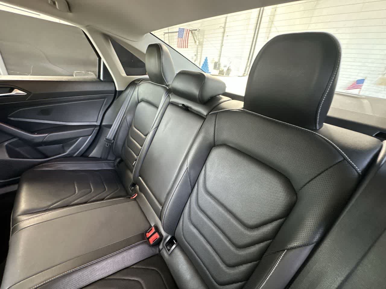 Used 2022 Volkswagen Jetta SEL FWD image 22