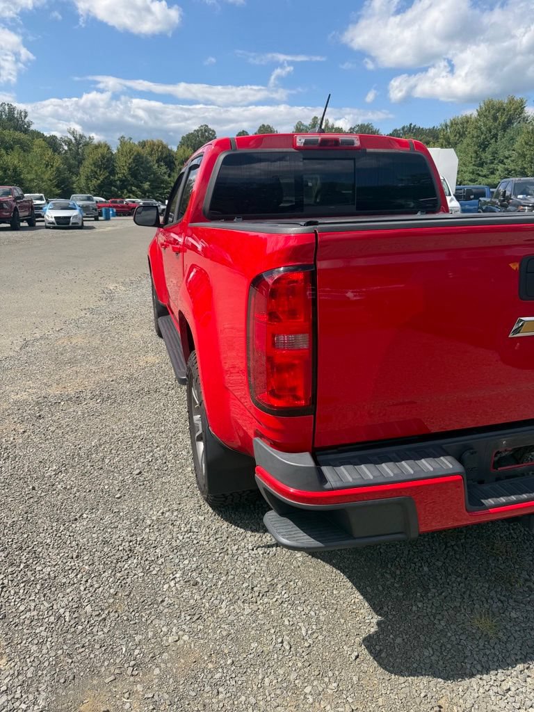 Used 2017 Chevrolet Colorado Z71 AWD/4WD image 5