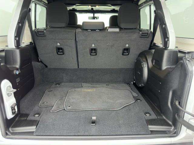 Used 2023 Jeep Wrangler Unlimited Rubicon 4xe image 8