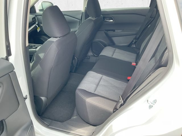 New 2026 Nissan Rogue SV w/ Cold Weather Package AWD/4WD image 14