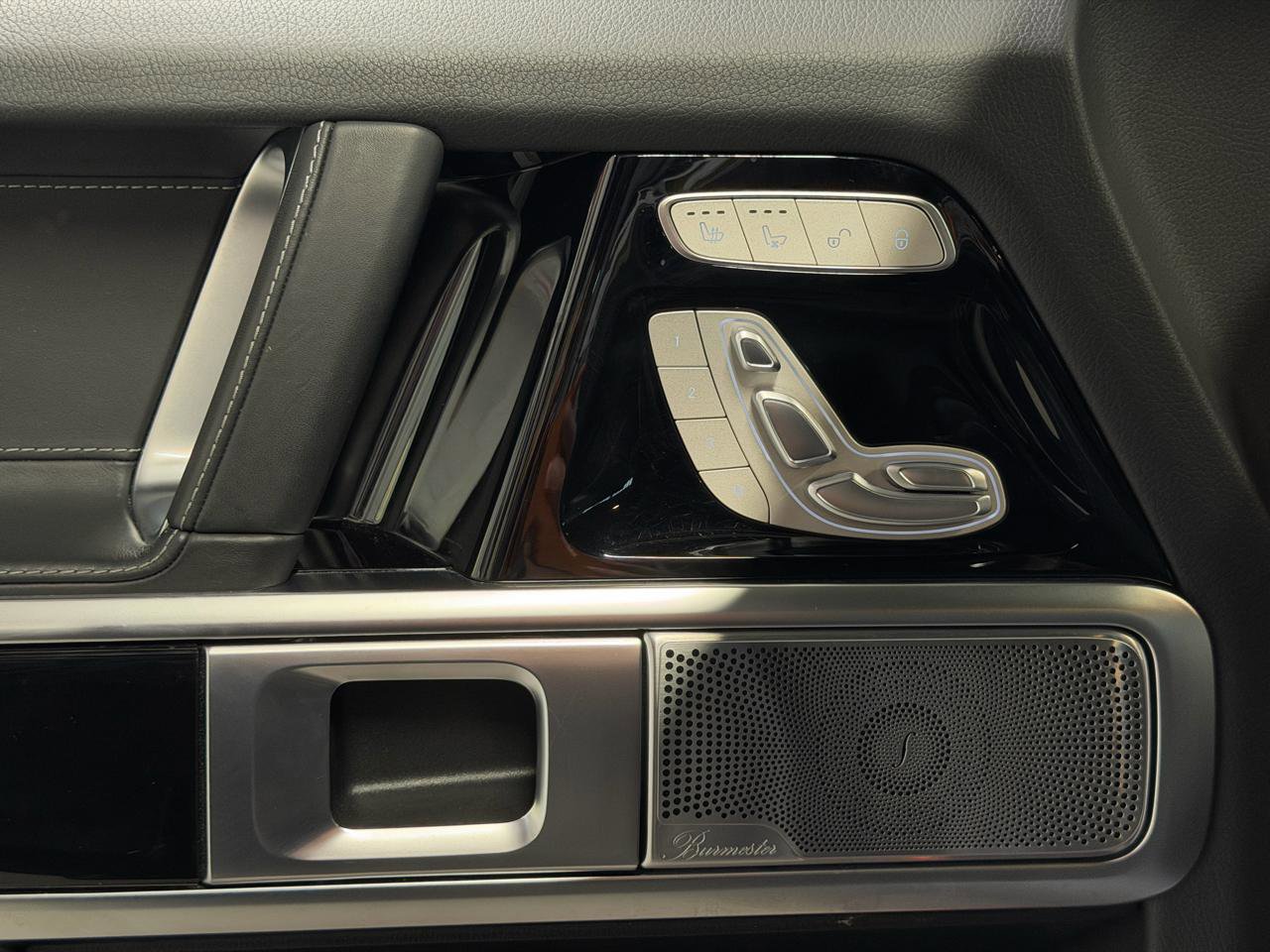 Used 2025 Mercedes-Benz G 550 image 11