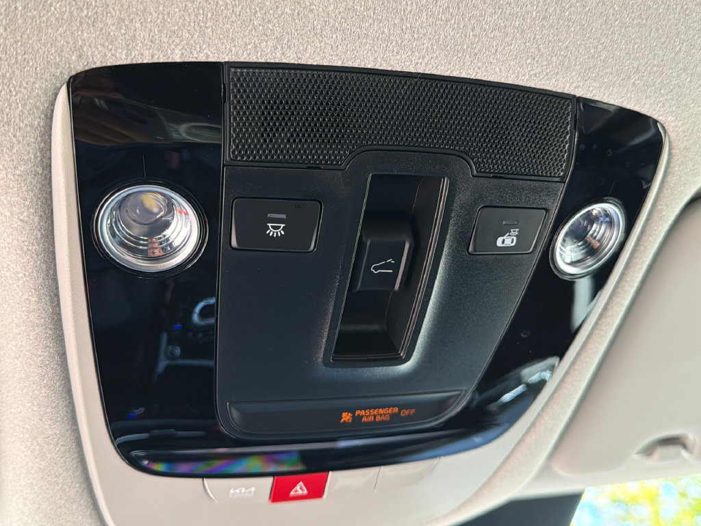 Used 2023 Kia Niro Wave w/ Wave Preserve Package FWD image 35