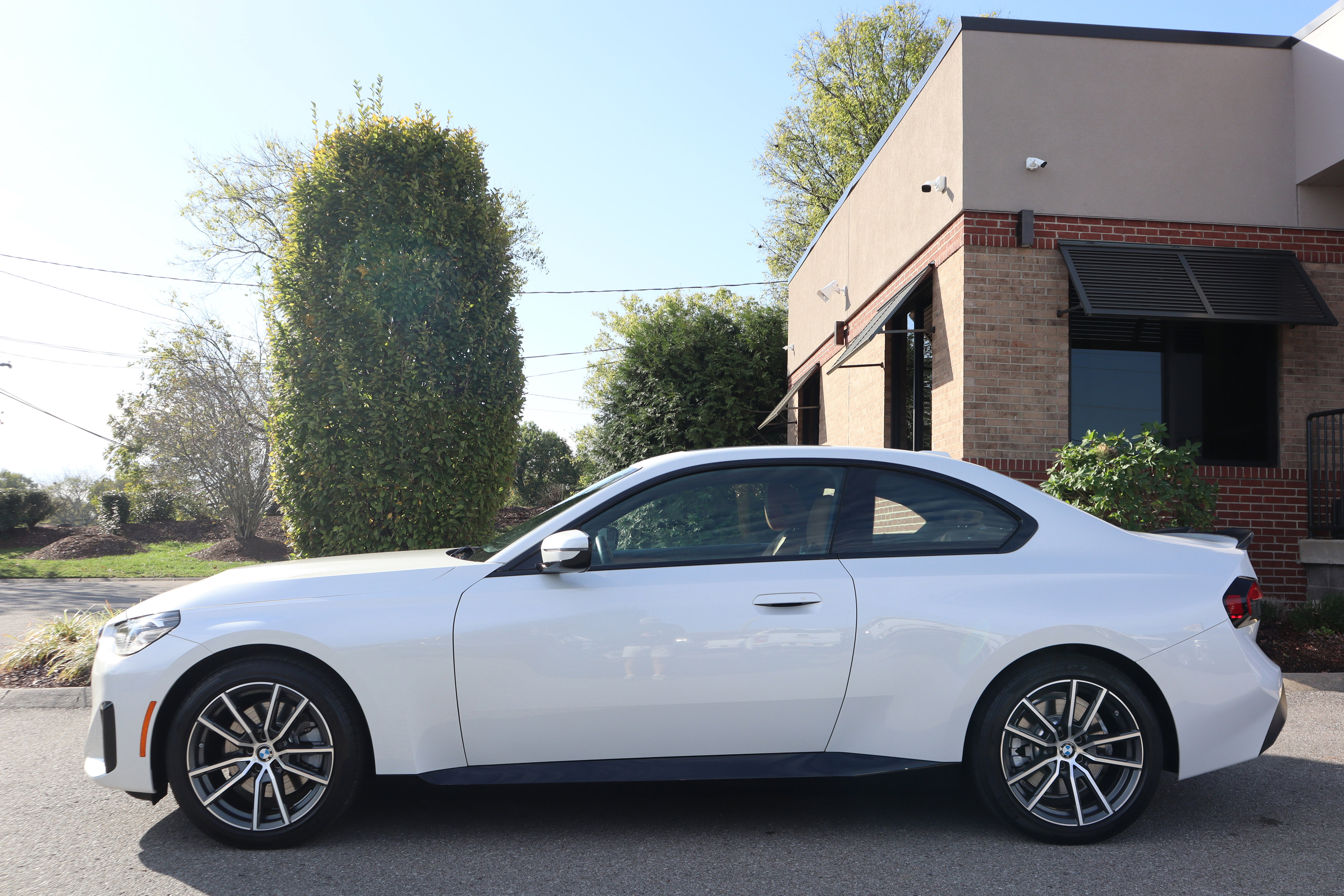 Used 2023 BMW 230i xDrive Coupe w/ Premium Package image 10