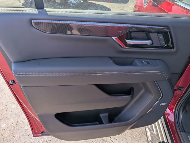 New 2026 GMC Yukon XL Elevation image 10