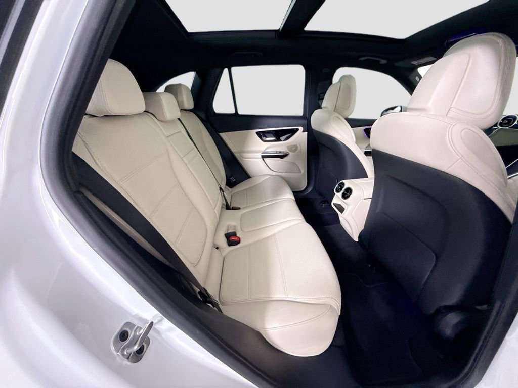Certified 2026 Mercedes-Benz GLC 300 image 22
