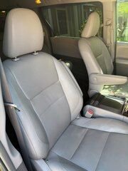 Used 2015 Toyota Sienna XLE Premium image 4