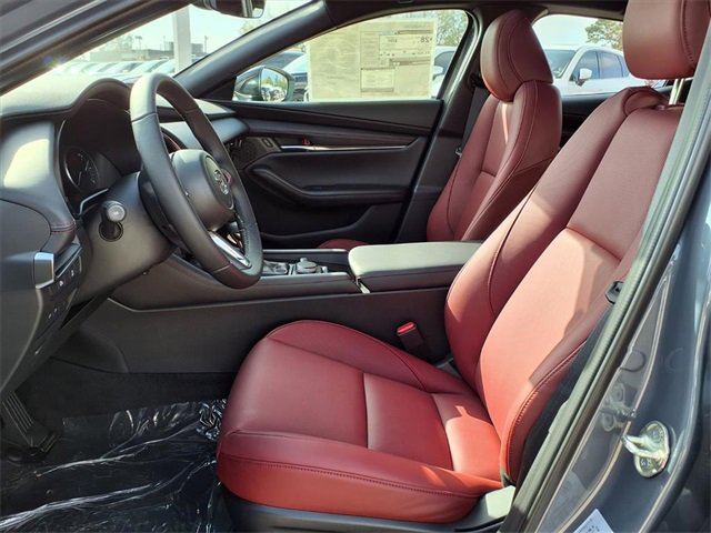 New 2026 MAZDA MAZDA3 Carbon image 13