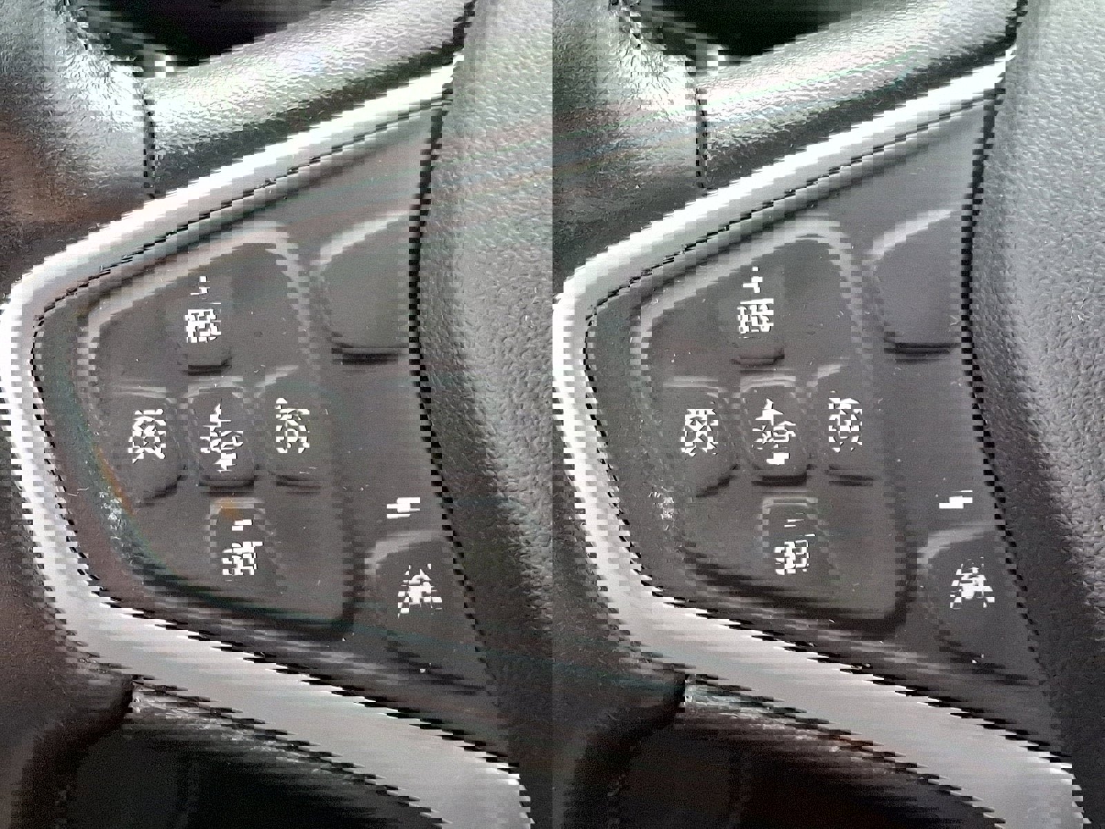 Used 2022 Chevrolet Equinox LT image 21