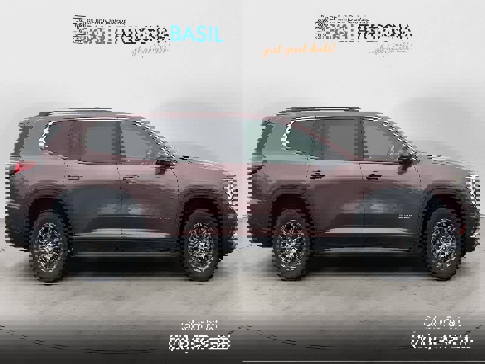 Used 2025 GMC Acadia Elevation image 9