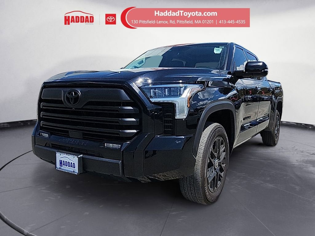 Used 2024 Toyota Tundra Limited AWD/4WD image 1