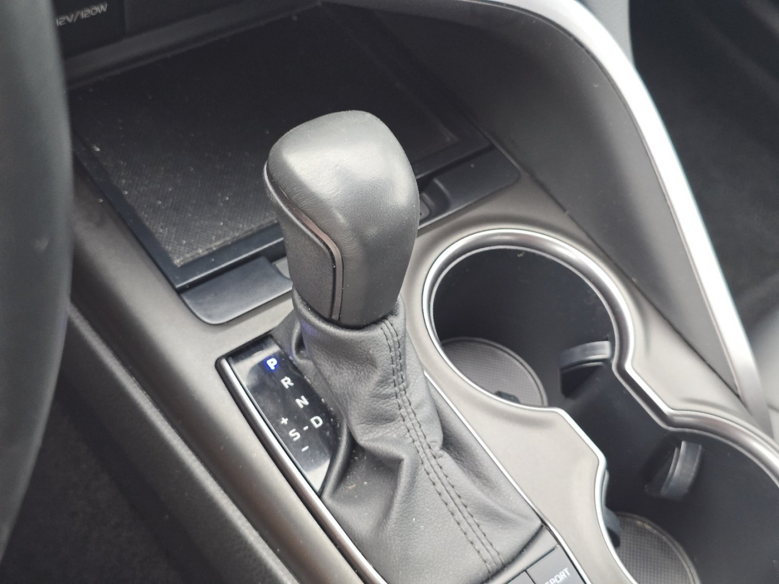 Used 2023 Toyota Camry SE FWD image 28