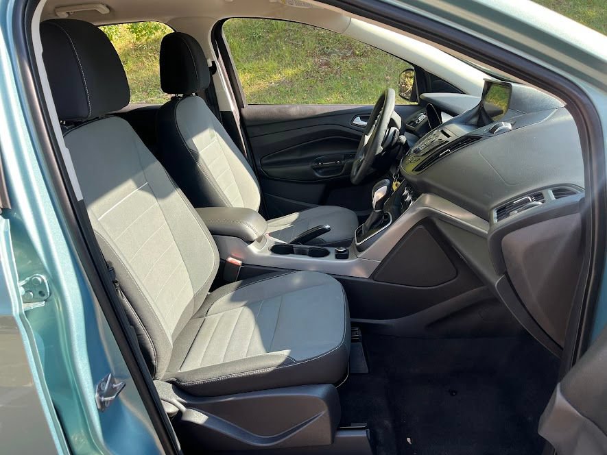 Used 2013 Ford Escape SE FWD image 37