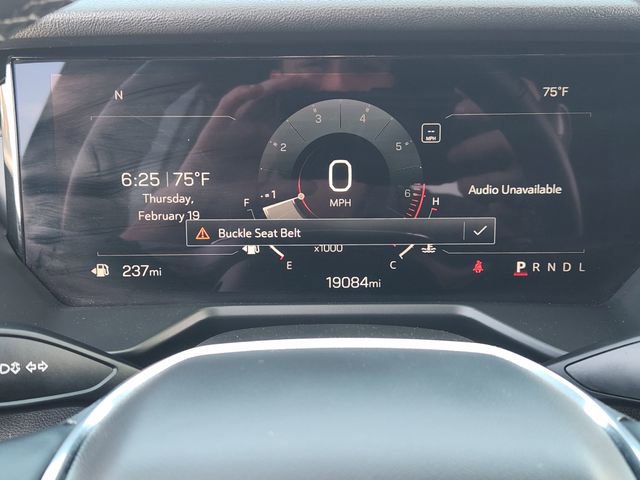 Used 2025 GMC Acadia Elevation image 17