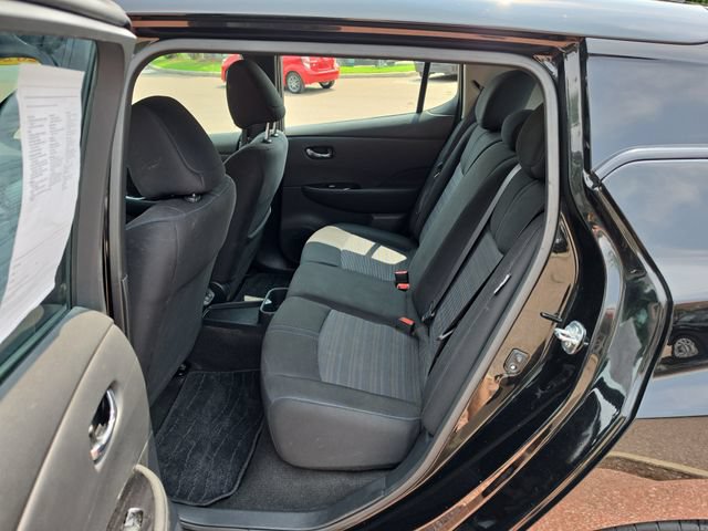Used 2025 Nissan Leaf SV Plus FWD image 21