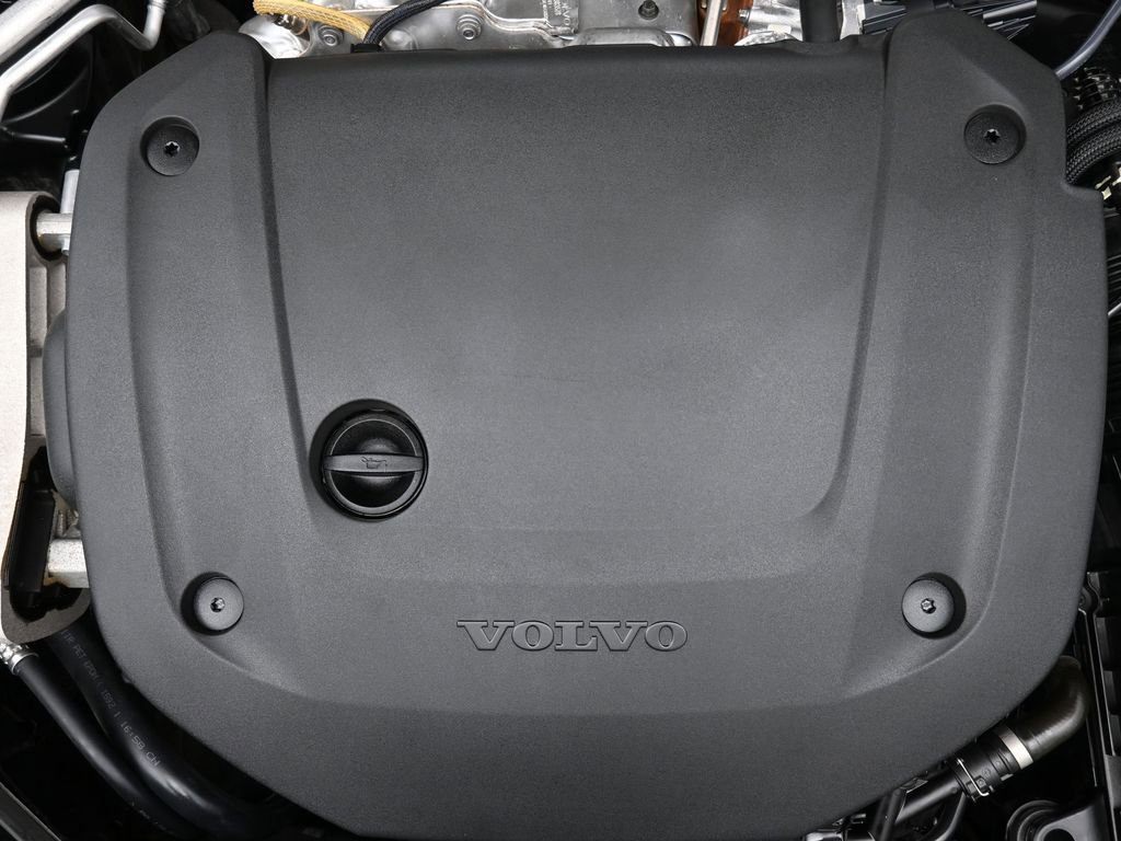 Used 2023 Volvo S90 B6 Ultimate w/ Protection Package Premier image 27