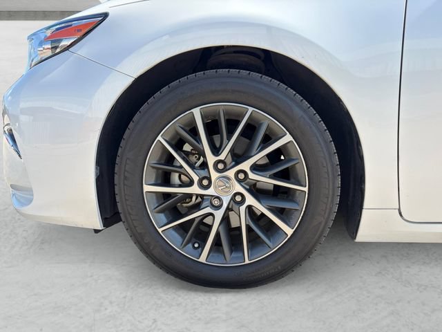 Used 2018 Lexus ES 350 w/ Luxury Package w/Wood Trim FWD image 23