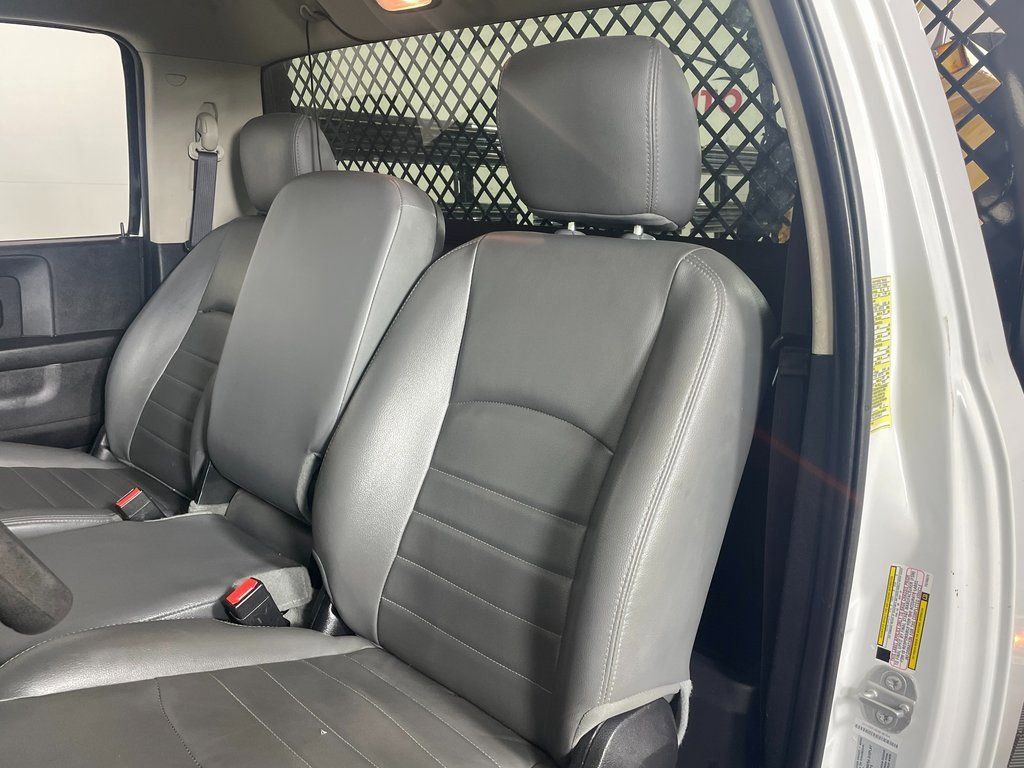 Used 2015 RAM 3500 Tradesman AWD/4WD image 20
