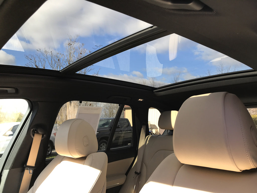 Used 2020 BMW X5 xDrive40i w/ Premium Package image 28