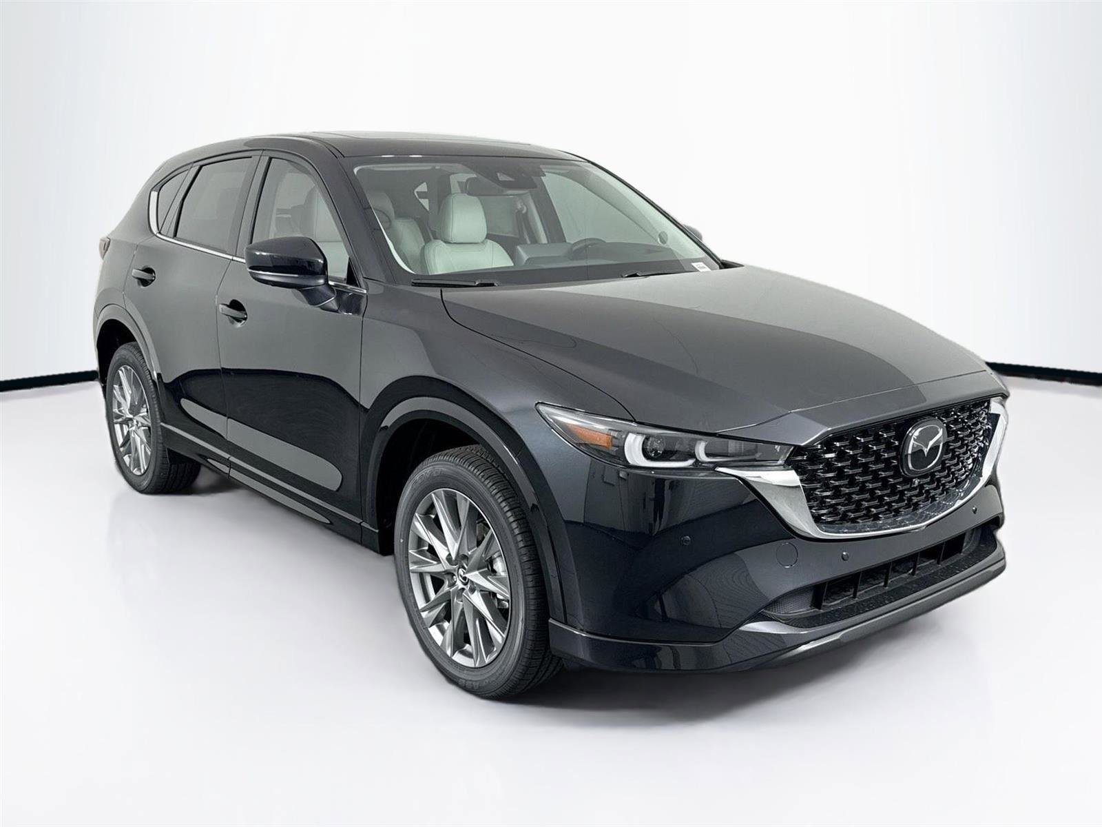 New 2025 MAZDA CX-5 AWD 2.5 S w/ Premium Plus Pkg image 4