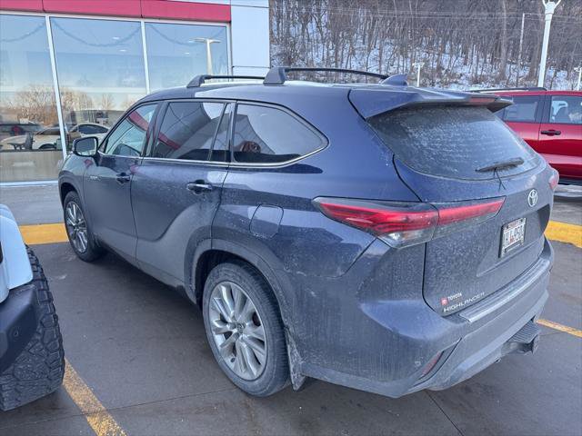 Certified 2021 Toyota Highlander Limited image 7