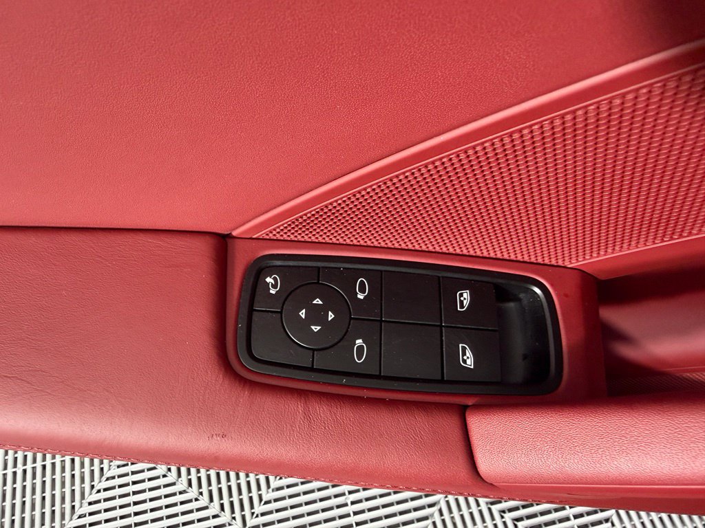 Certified 2024 Porsche 911 Carrera GTS RWD image 20