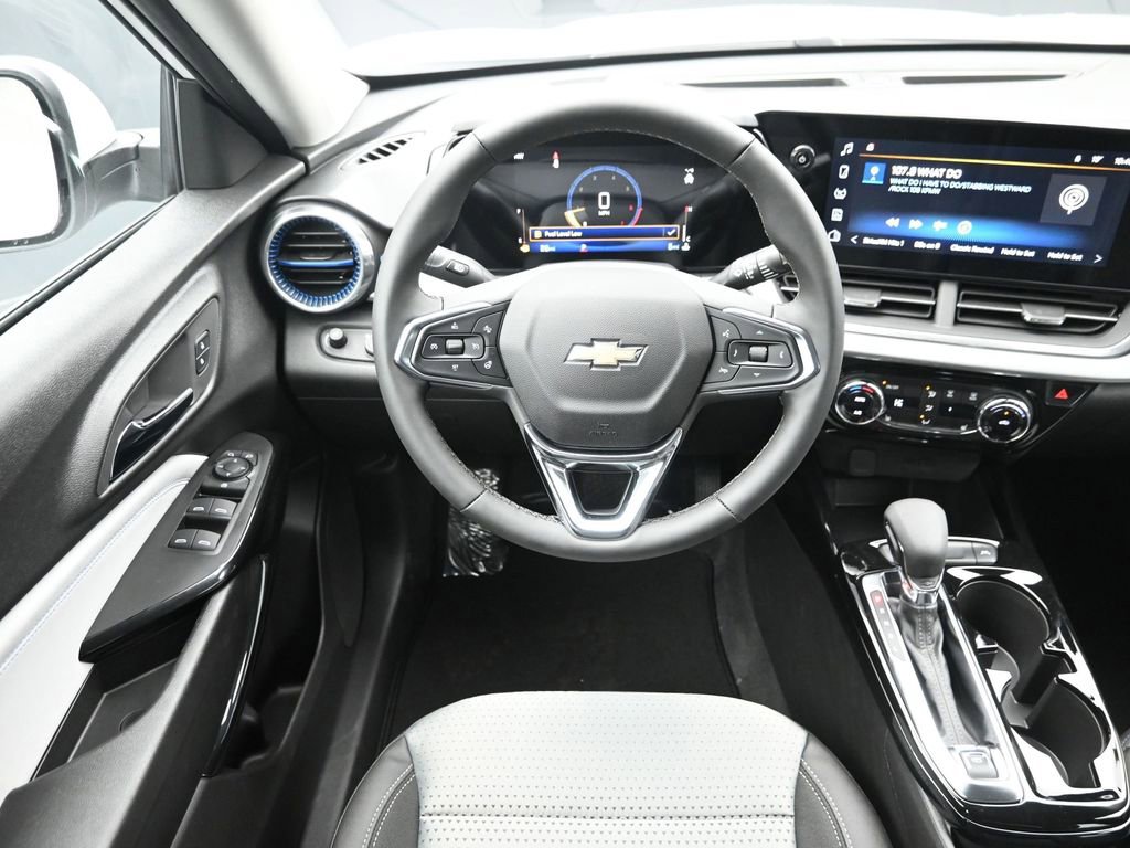 New 2026 Chevrolet Trax LT w/ Driver Confidence Package image 11
