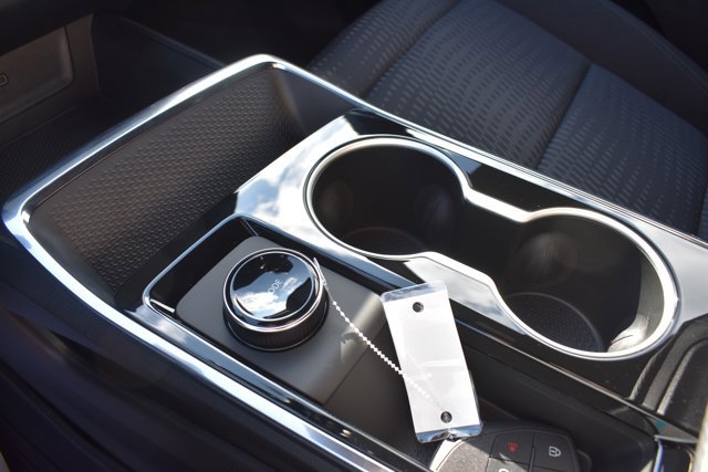 New 2026 Chevrolet Equinox LT w/ Safety and Technology Package image 25