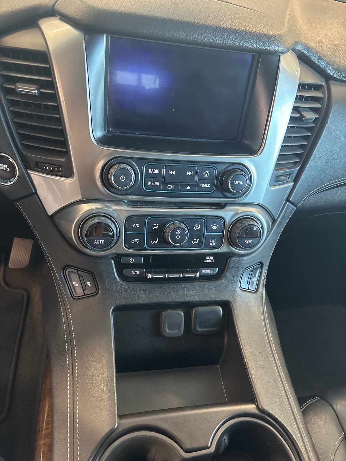 Used 2018 Chevrolet Tahoe LT image 4