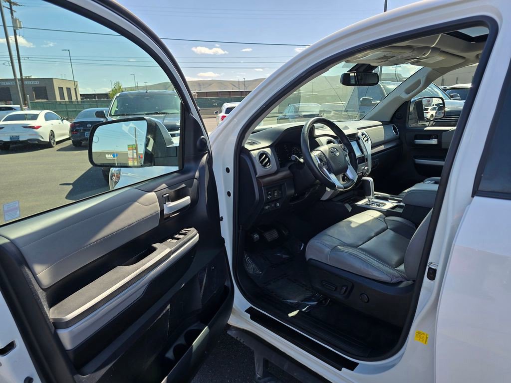 Used 2019 Toyota Tundra Limited w/ Limited Premium Package AWD/4WD image 19