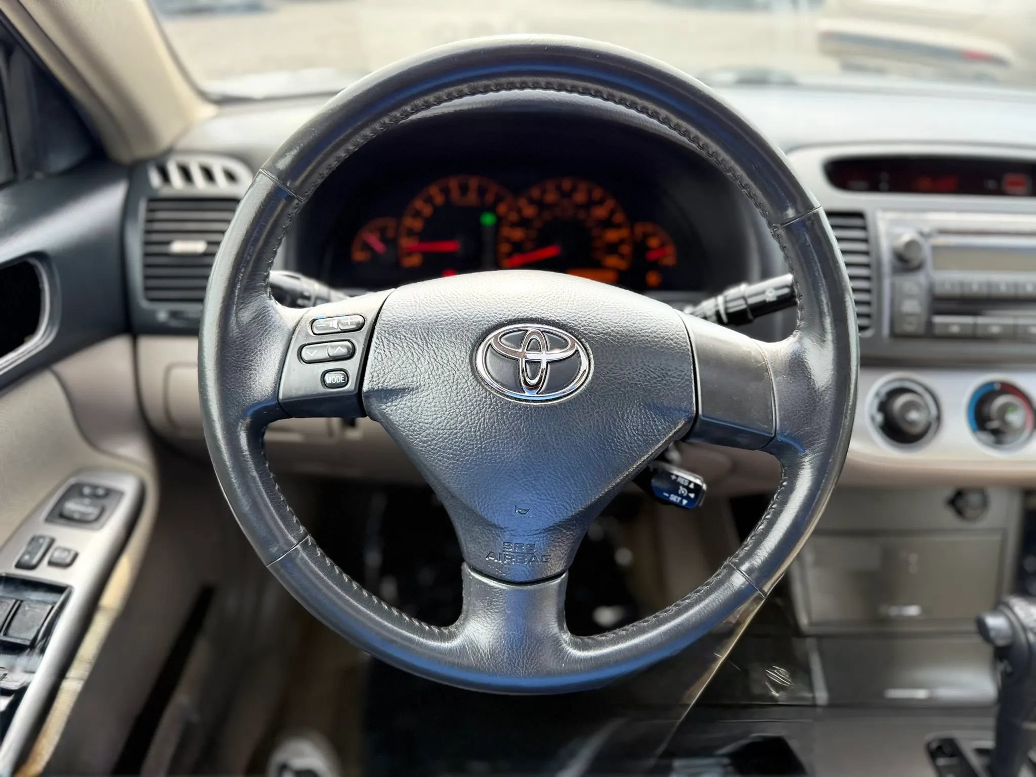 Used 2005 Toyota Camry LE FWD image 16