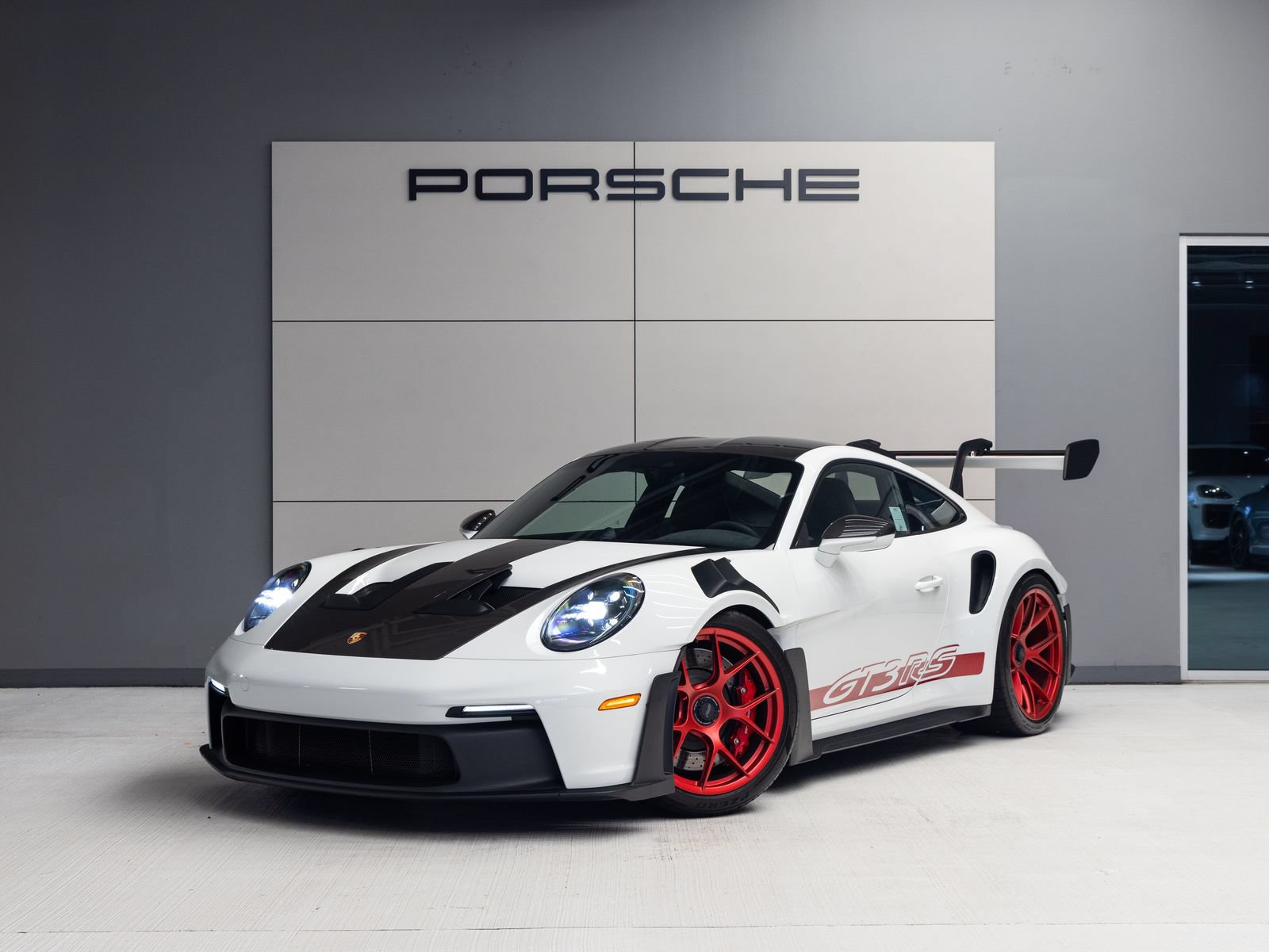 Certified 2023 Porsche 911 GT3 RS RWD image 1
