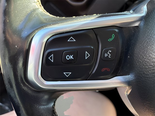 Used 2019 Jeep Wrangler Unlimited Sahara w/ Cold Weather Group AWD/4WD image 9