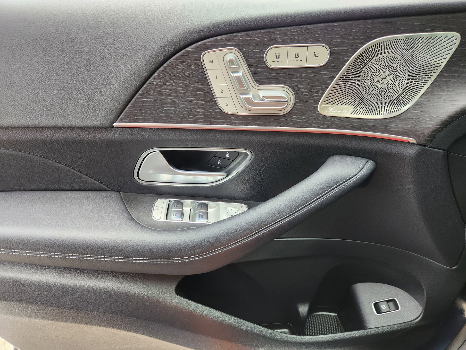 Certified 2026 Mercedes-Benz GLE 350 4MATIC image 24