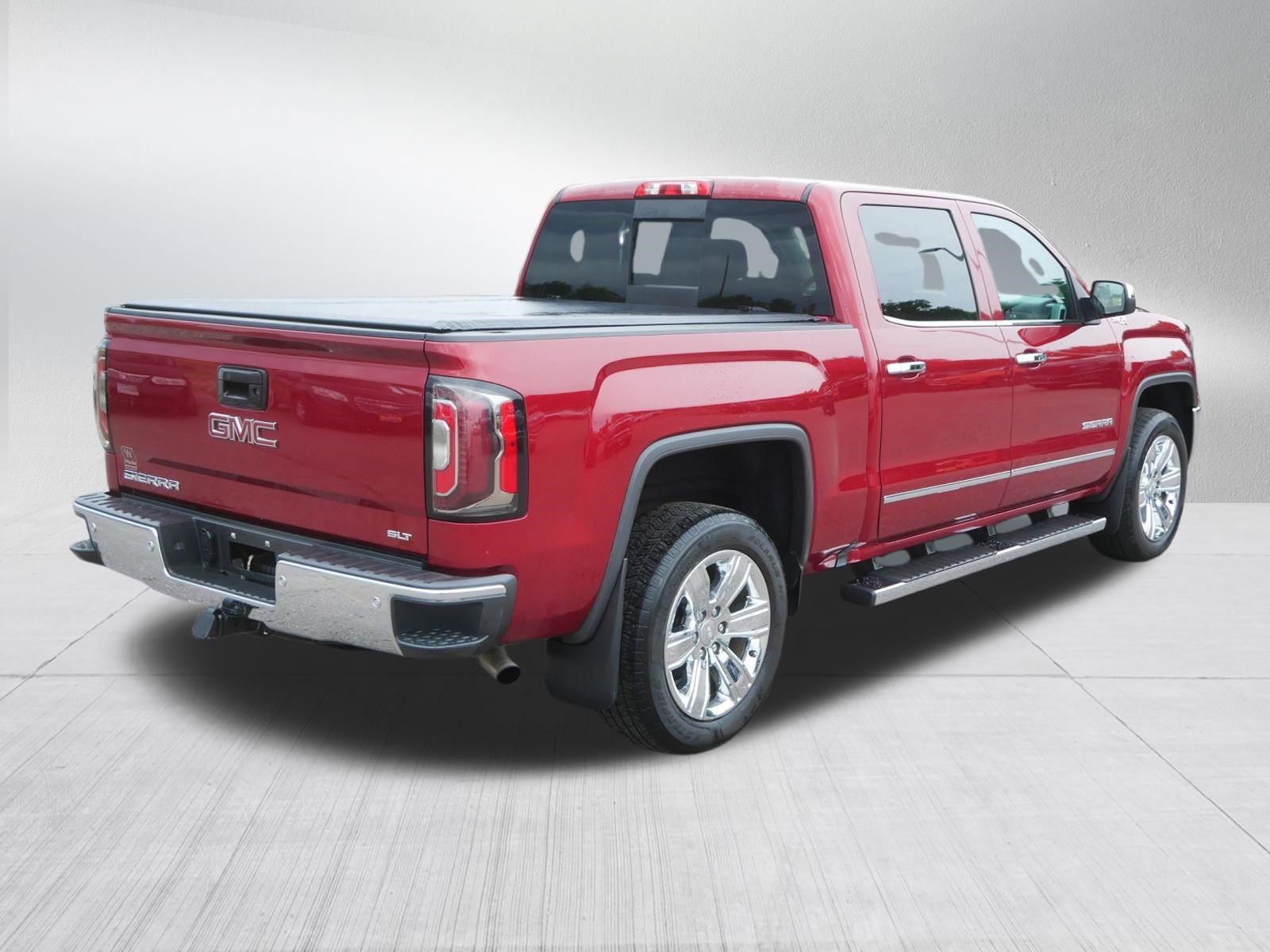 Used 2018 GMC Sierra 1500 SLT AWD/4WD image 7