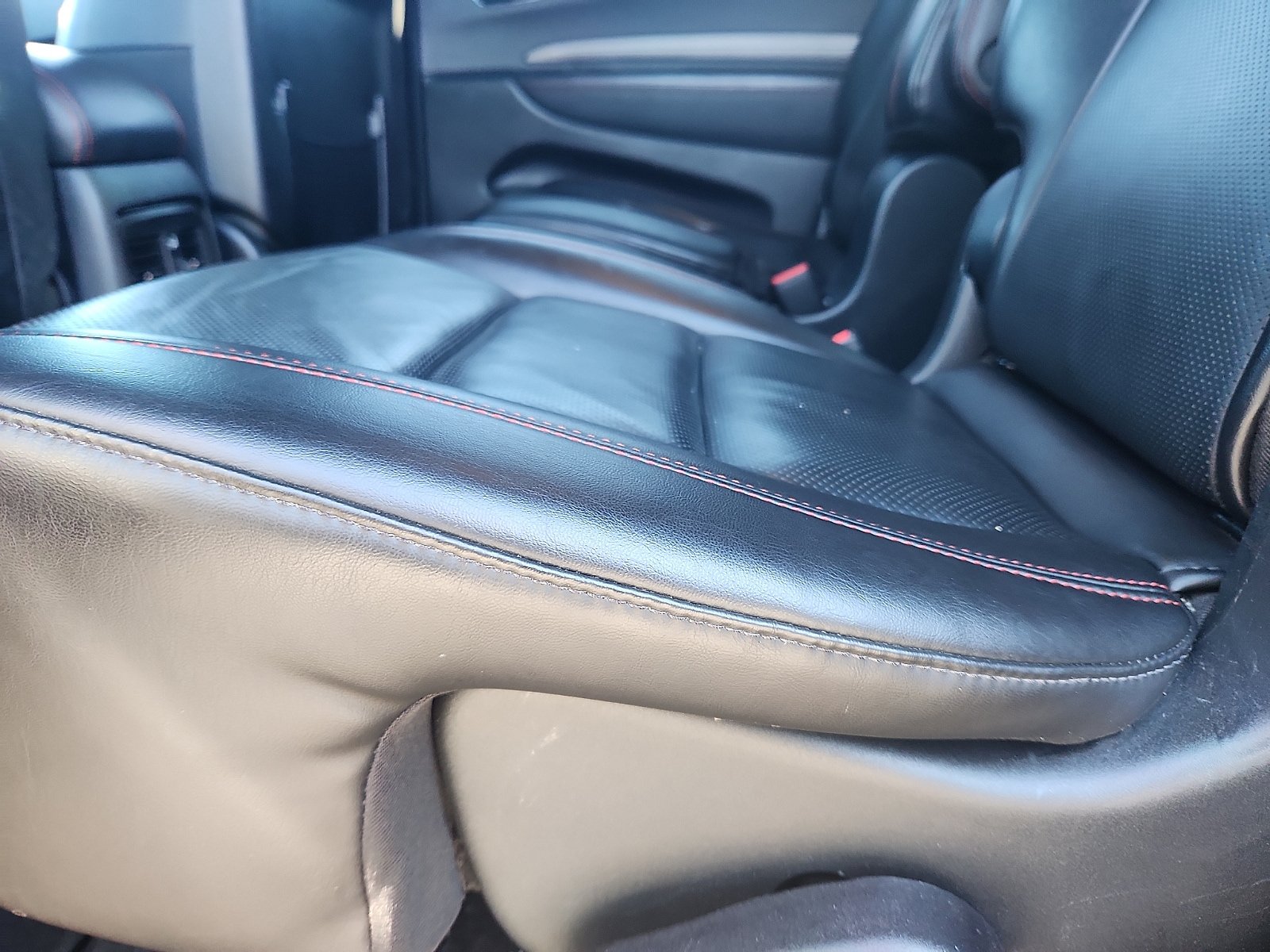 Used 2023 Dodge Durango GT AWD/4WD image 27