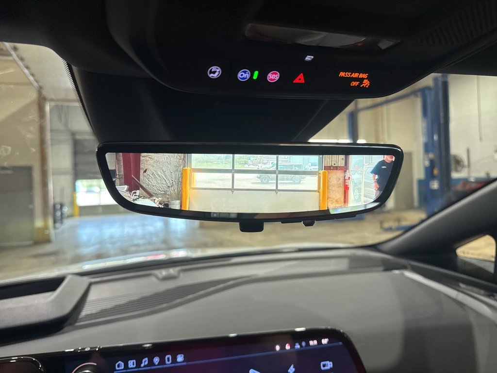 New 2025 Chevrolet Equinox EV RS w/ Convenience Package II image 27