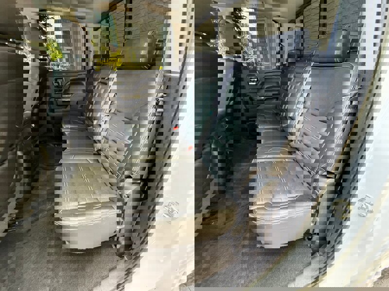 Used 2015 GMC Sierra 2500 Denali w/ Duramax Plus Package image 16