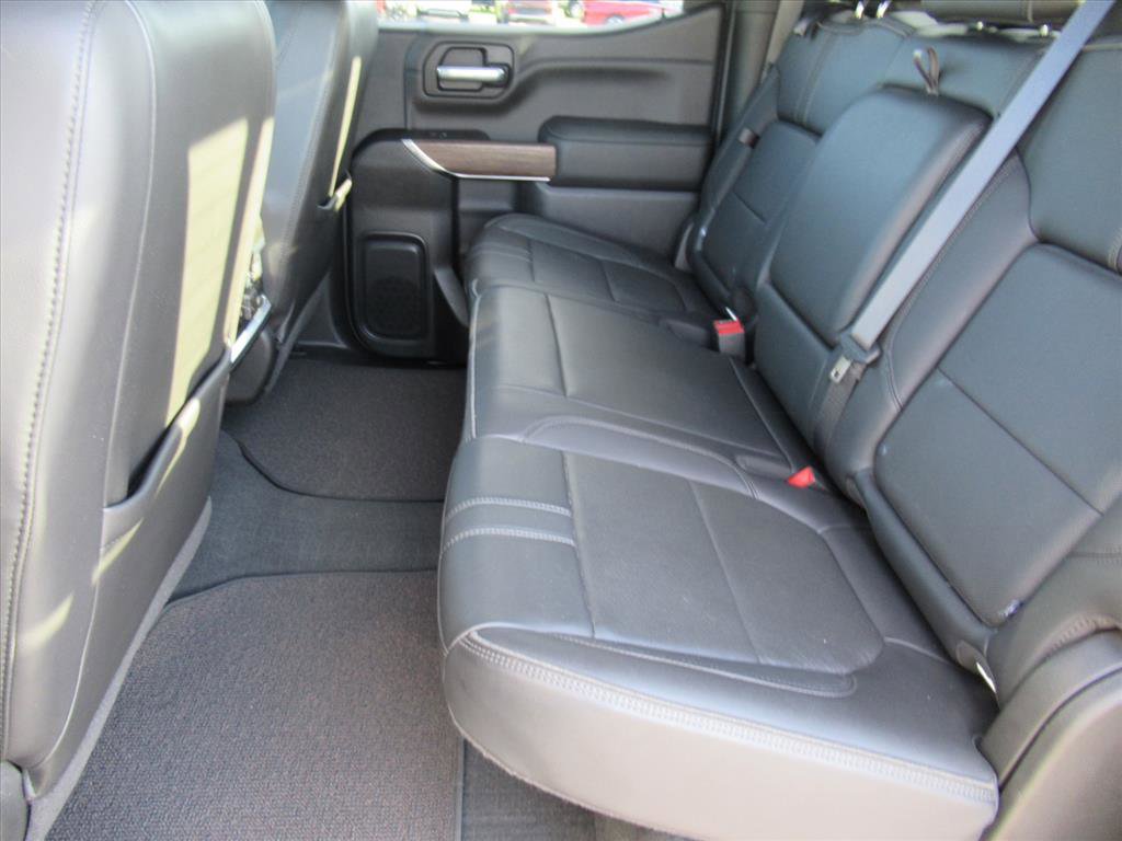 Used 2021 Chevrolet Silverado 1500 High Country w/ Technology Package image 33