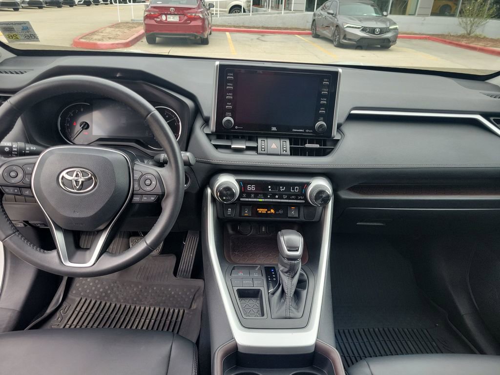 Certified 2021 Toyota RAV4 Limited image 18