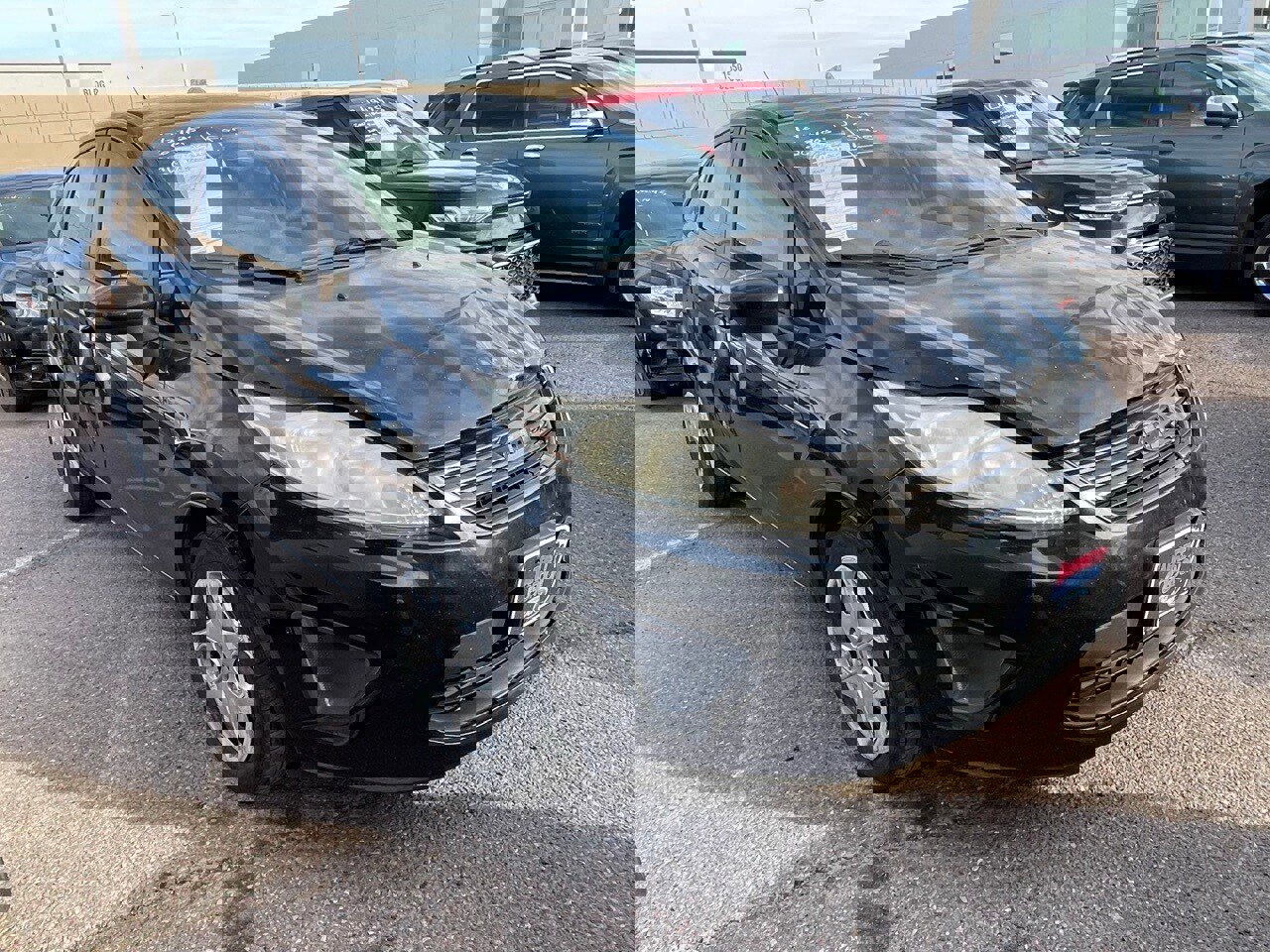 Used 2012 Ford Fiesta S image 2