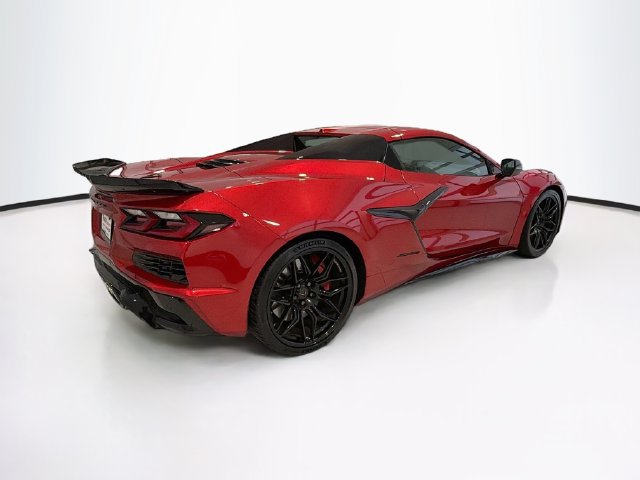 Used 2024 Chevrolet Corvette Z06 w/ Stealth Interior Trim Package RWD image 7