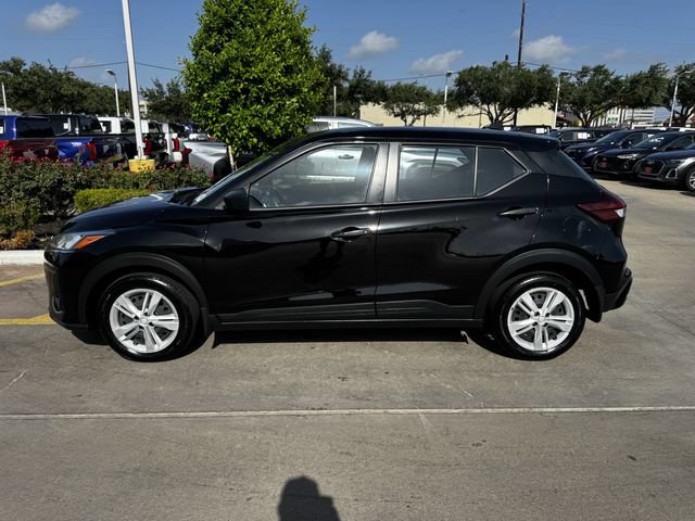 Used 2024 Nissan Kicks S FWD image 6