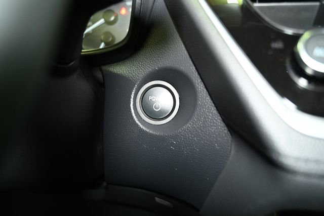 Used 2024 Toyota Corolla Cross AWD Hybrid w/ Moonroof Package image 32