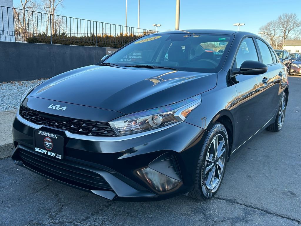 Used 2024 Kia Forte LXS w/ LXS Technology Package image 1