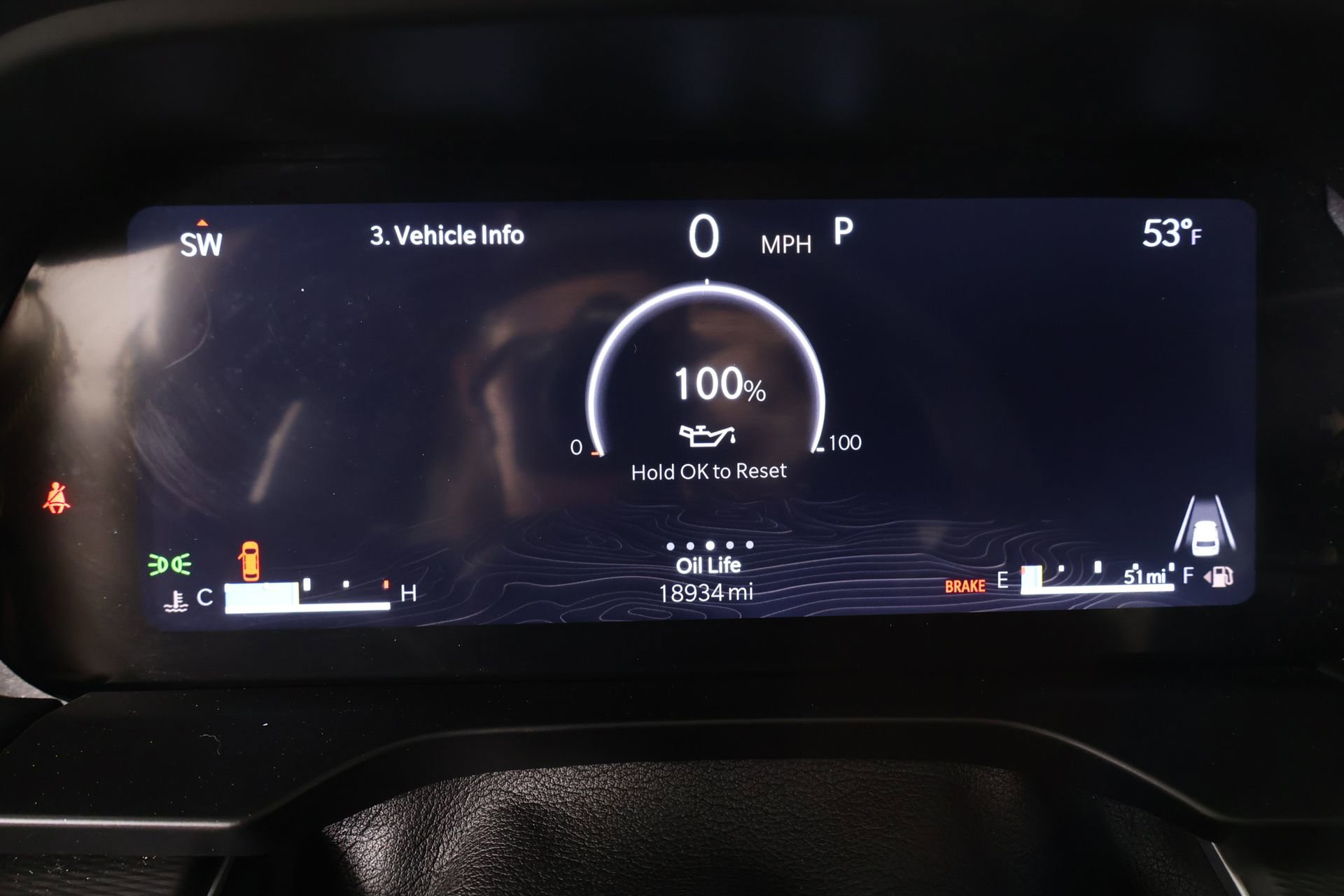 Used 2025 Jeep Grand Cherokee Altitude AWD/4WD image 4