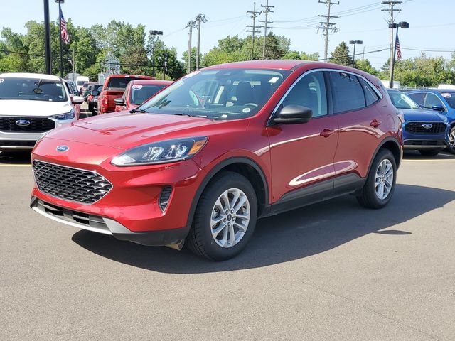 Certified 2022 Ford Escape SE w/ Convenience Package AWD/4WD image 2