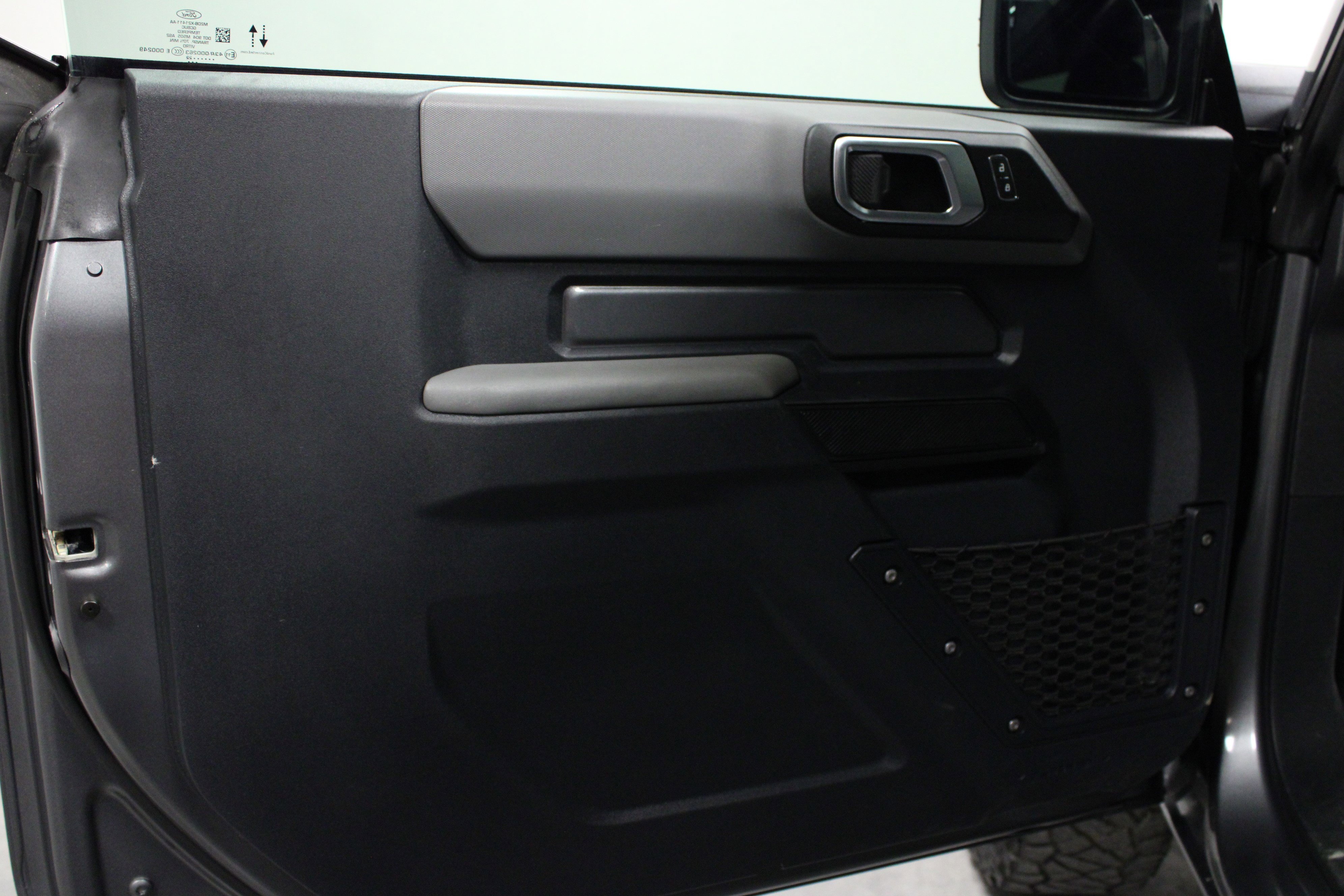 Used 2022 Ford Bronco Big Bend image 11