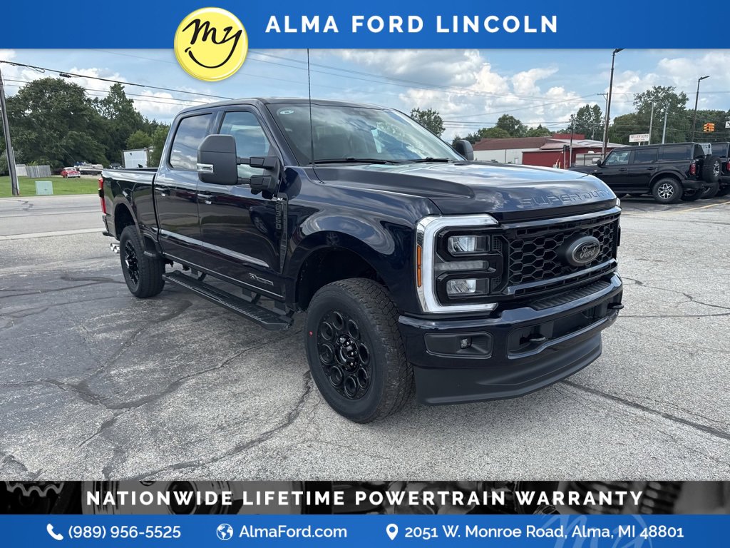 New 2025 Ford F350 XLT w/ Black Appearance Package image 9